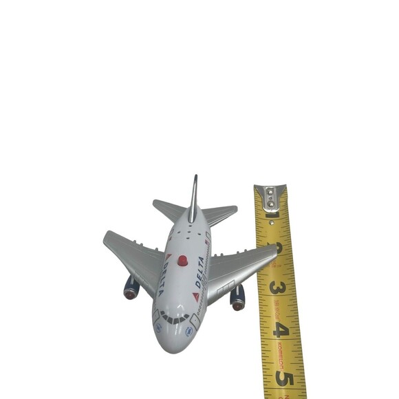 Delta Airplane Air Plane Pull Back Toy Small Figure - Picture 9 of 9